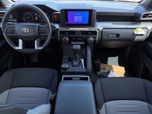 New 2026 Toyota Tacoma TRD Off-Road AWD/4WD image 12