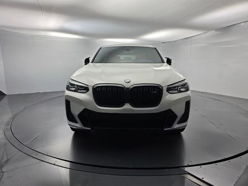 Used 2022 BMW X4 M40i AWD/4WD image 2