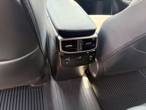 Used 2025 Lexus RX 350 Premium w/ Convenience Package FWD image 34