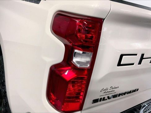 Used 2026 Chevrolet Silverado 1500 Custom Trail Boss w/ Dark Appearance Package AWD/4WD image 26