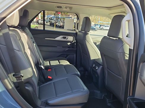 New 2026 Ford Explorer Active w/ Active Comfort Package AWD/4WD image 21