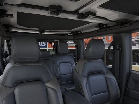 New 2026 Ford Bronco Outer Banks AWD/4WD image 12