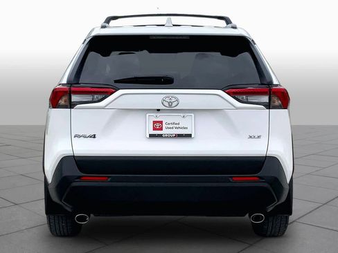 Certified 2025 Toyota RAV4 XLE w/ Convenience Package FWD image 5