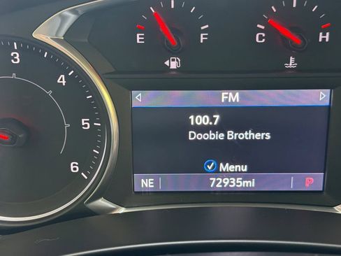 Used 2019 GMC Terrain SLT w/ Infotainment Package II AWD/4WD image 14
