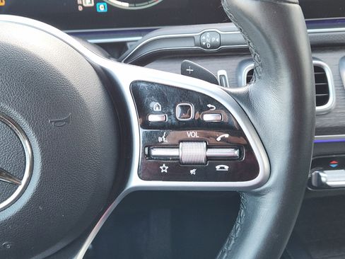 Used 2020 Mercedes-Benz GLE 350 image 29