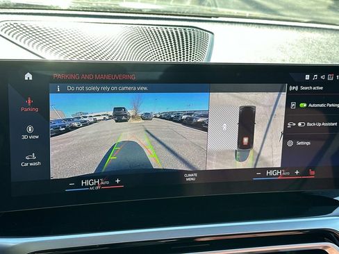 Used 2023 BMW i4 eDrive35 w/ Premium Package image 12