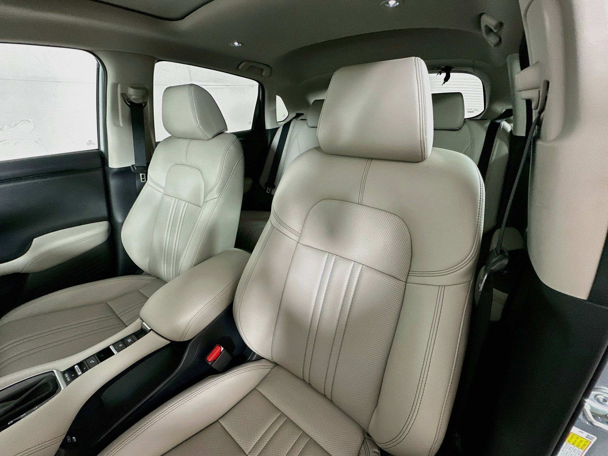 Used 2024 Honda HR-V EX-L image 19