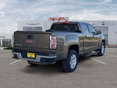 Used 2016 GMC Canyon SLE image 5