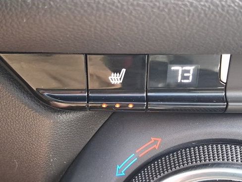 Used 2020 Chevrolet Blazer LT AWD/4WD image 25
