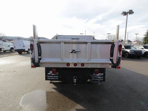 New 2024 Ford F550 4x4 Regular Cab Super Duty image 4