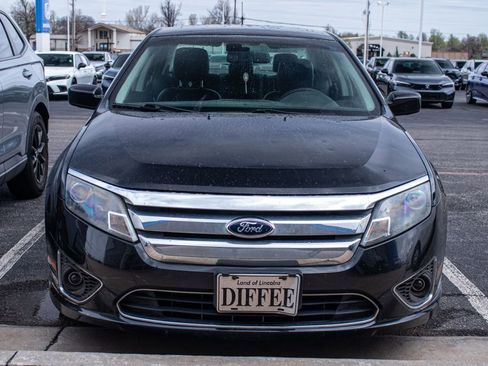 Used 2012 Ford Fusion SEL image 2