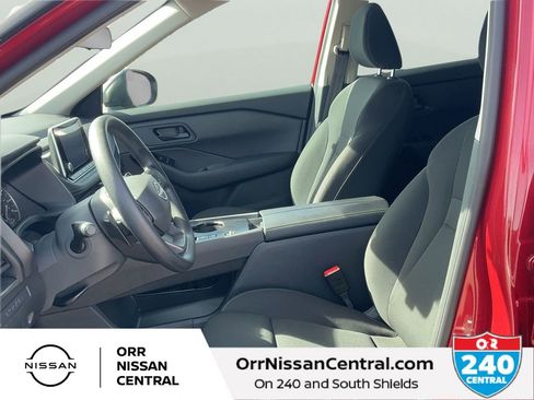 Certified 2025 Nissan Rogue S image 17