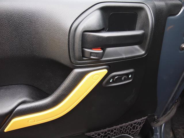 Used 2018 Jeep Wrangler Unlimited Sport S AWD/4WD image 8