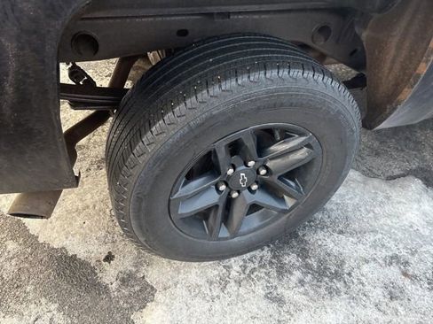 Used 2007 Chevrolet Silverado 1500 LT w/ 1LT Convenience Package image 14