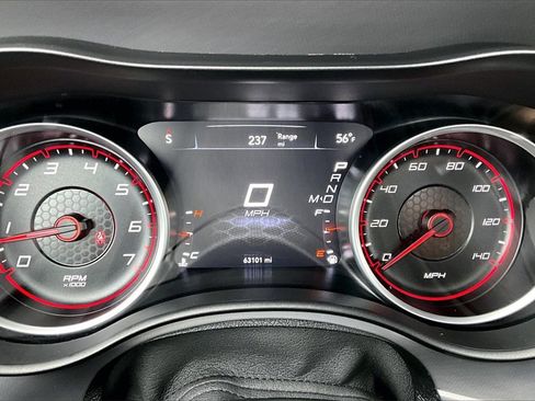 Used 2023 Dodge Charger SXT image 17
