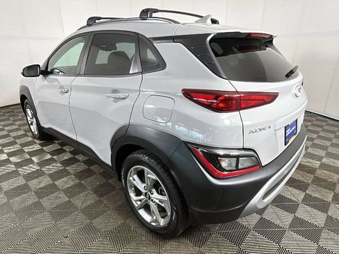 Certified 2023 Hyundai Kona SEL AWD/4WD image 5