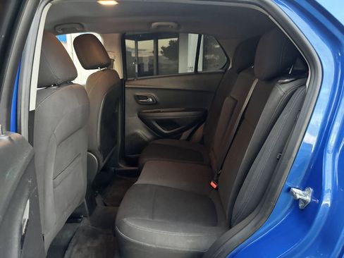 Used 2016 Chevrolet Trax LS image 16