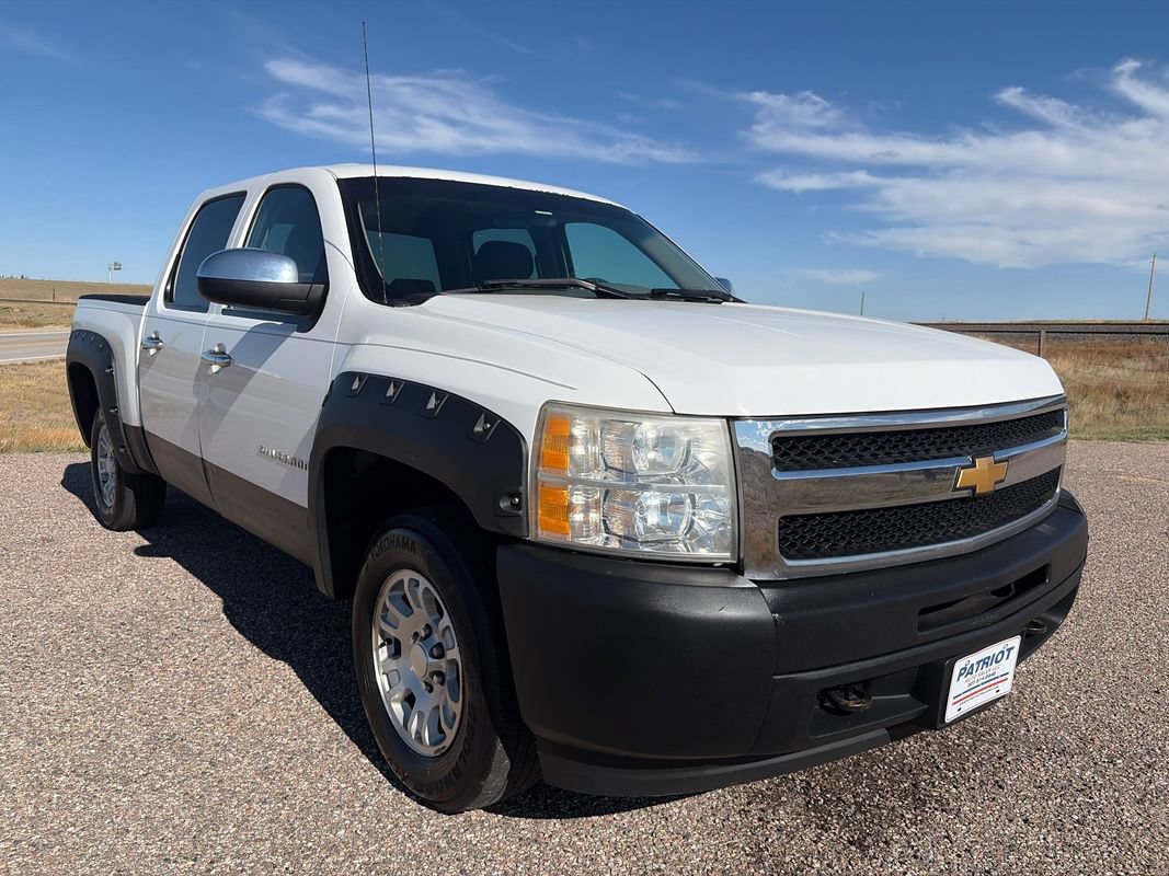Used 2012 Chevrolet Silverado 1500 W/T w/ Skid Plate Package AWD/4WD image 7