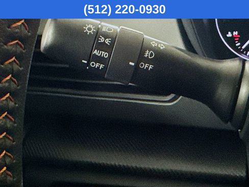 Used 2025 Subaru Crosstrek 2.5i Limited w/ Crosstrek Mirror Package AWD/4WD image 13