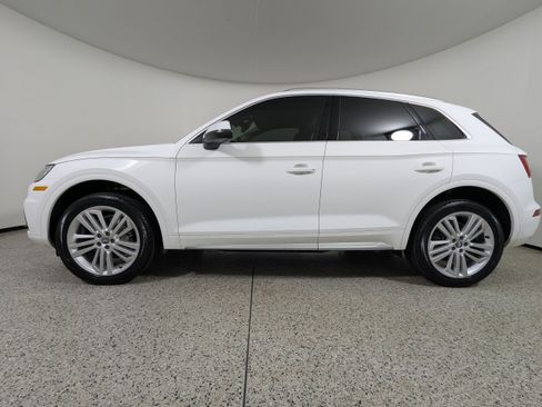 Used 2020 Audi Q5 2.0T Premium Plus w/ Premium Plus Package AWD/4WD image 4