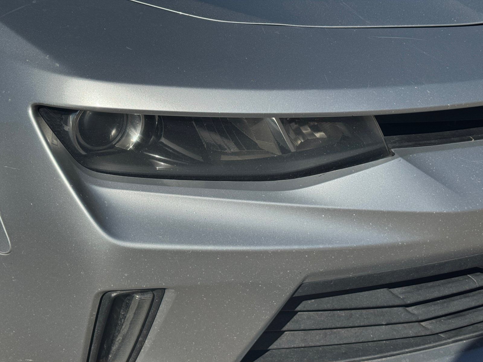 Used 2018 Chevrolet Camaro LT RWD image 12