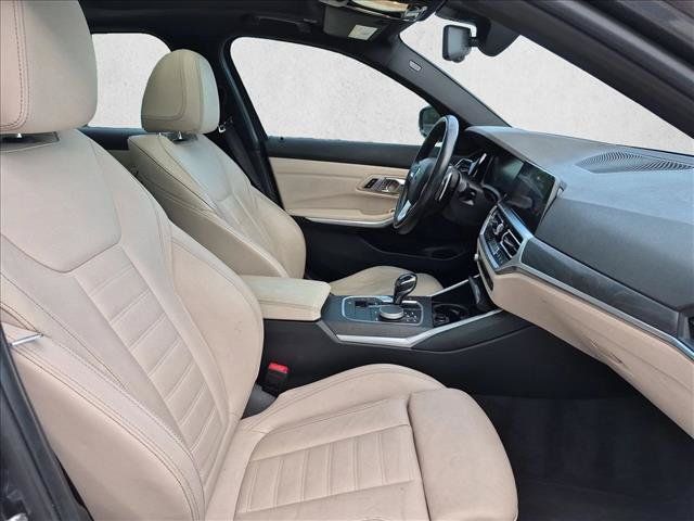 Used 2019 BMW 330i Sedan w/ Premium Package RWD image 22