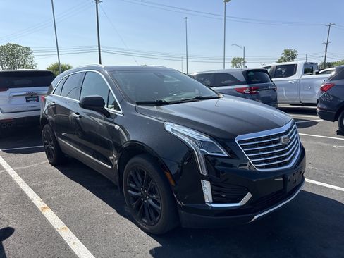 Used 2019 Cadillac XT5 Platinum AWD/4WD image 5