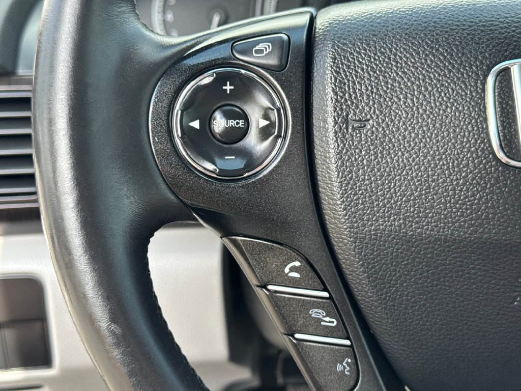 Used 2015 Honda Accord EX-L image 26