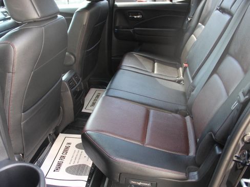 Used 2019 Honda Ridgeline Black Edition image 14