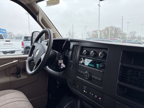 New 2025 Chevrolet Express 2500 image 12