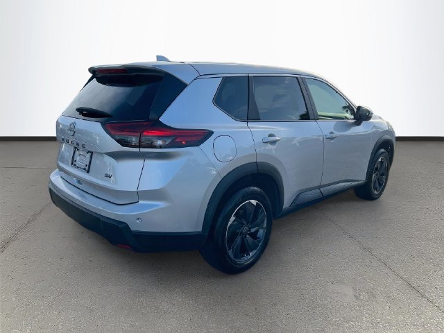 Used 2024 Nissan Rogue SV FWD image 25