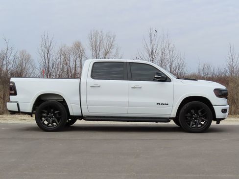 Used 2024 RAM 1500 Laramie image 2