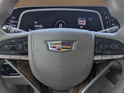 Certified 2023 Cadillac Escalade ESV Sport Platinum w/ LPO, ONYX Package image 14