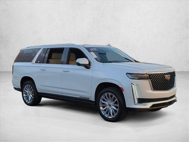 Used 2024 Cadillac Escalade ESV Premium Luxury w/ Performance Package AWD/4WD image 3