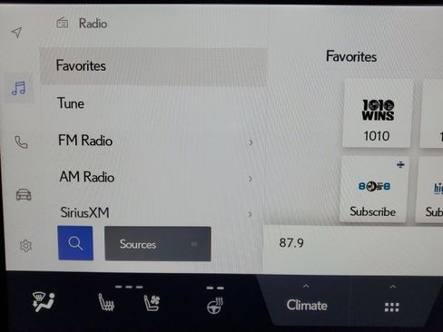 Used 2023 Lexus NX 300h 350h Luxury image 18