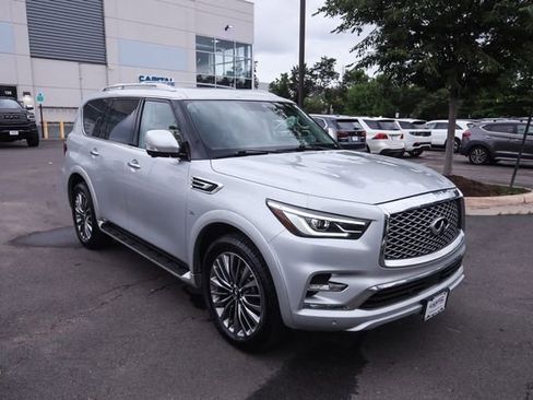 Used 2018 INFINITI QX80 4WD w/ Driver Assistance Package image 7
