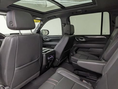Used 2024 Chevrolet Suburban RST w/ Luxury Package AWD/4WD image 34