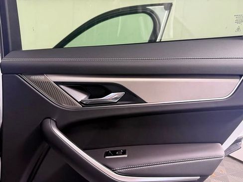 New 2026 Jaguar F-PACE R-Dynamic S image 33