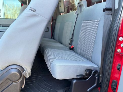 Used 2013 Ford F550 4x4 SuperCab Super Duty w/ Payload Upgrade Pkg image 31