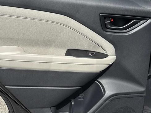 New 2026 Subaru Forester Premium AWD/4WD image 11