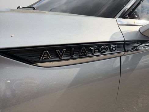 Used 2024 Lincoln Aviator Black Label w/ Dynamic Handling Package image 24