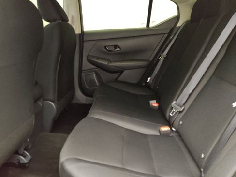Used 2025 Nissan Sentra S FWD image 18