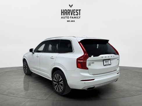 Used 2021 Volvo XC90 T6 Momentum w/ Climate Package AWD/4WD image 4