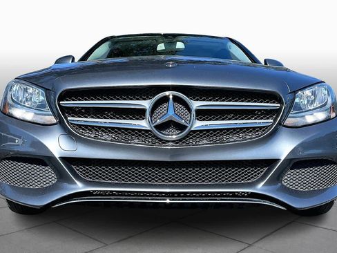 Used 2018 Mercedes-Benz C 300 Sedan image 4