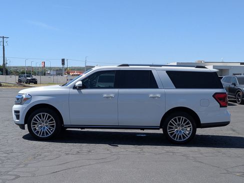 Used 2022 Ford Expedition Max Limited AWD/4WD image 9