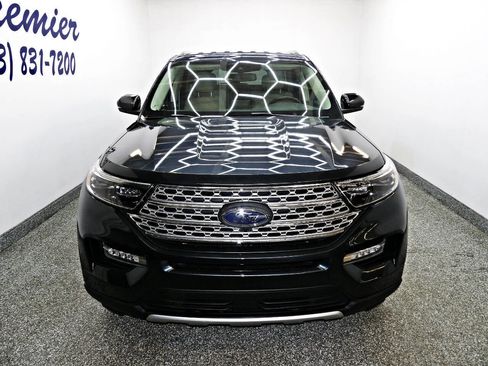 Used 2022 Ford Explorer Platinum w/ Equipment Group 601A image 2