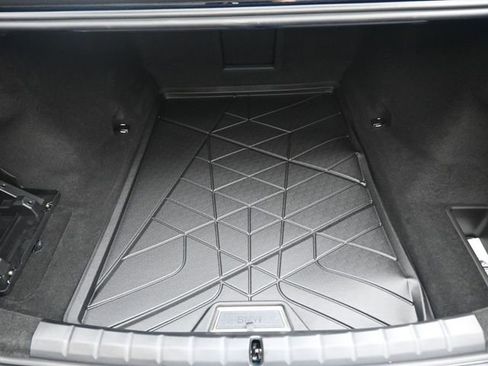 New 2025 BMW 760i xDrive w/ Executive Package image 10