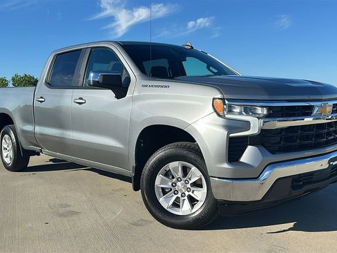 Used 2023 Chevrolet Silverado 1500 LT w/ Protection Package image 5