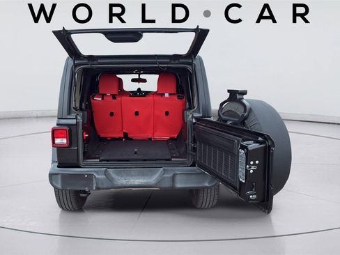 Used 2021 Jeep Wrangler Unlimited Sport image 36