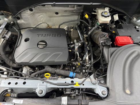 Used 2025 Buick Encore GX Preferred FWD image 30